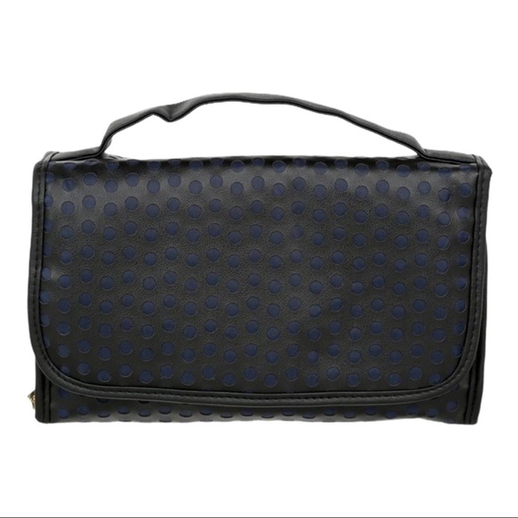 Modella 3D Painted Blooms Valet Hanging Cosmetic Travel Bag NWT - Picture 2 of 11